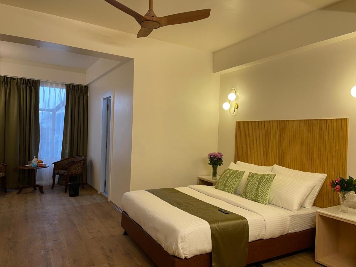 Hotel Pegasus Crown Shillong Ngoại thất bức ảnh