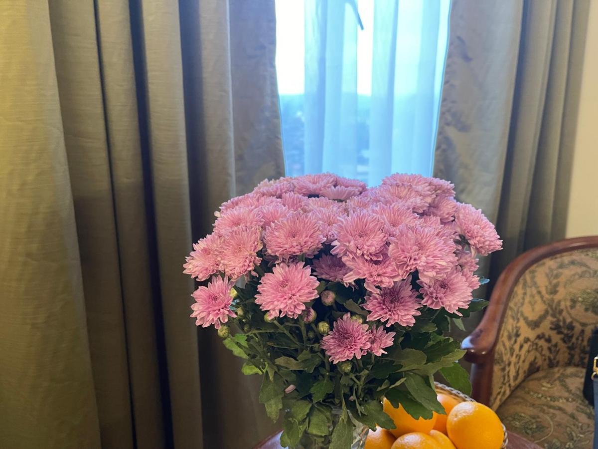 Hotel Pegasus Crown Shillong Ngoại thất bức ảnh