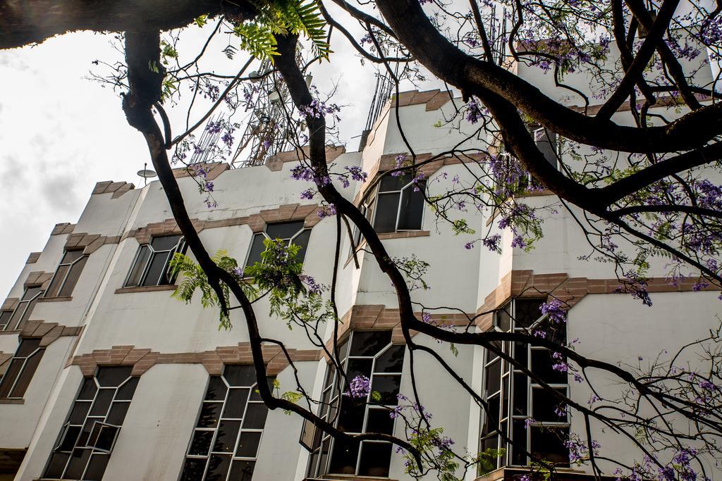 Hotel Pegasus Crown Shillong Ngoại thất bức ảnh